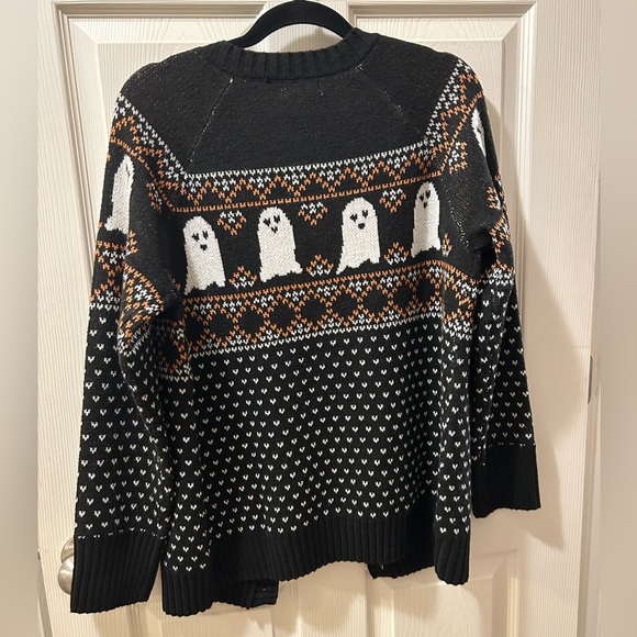Maurice’s Large Women’s Black Ghost Pattern Cardigan Halloween Sweater NWT - Picture 5 of 5